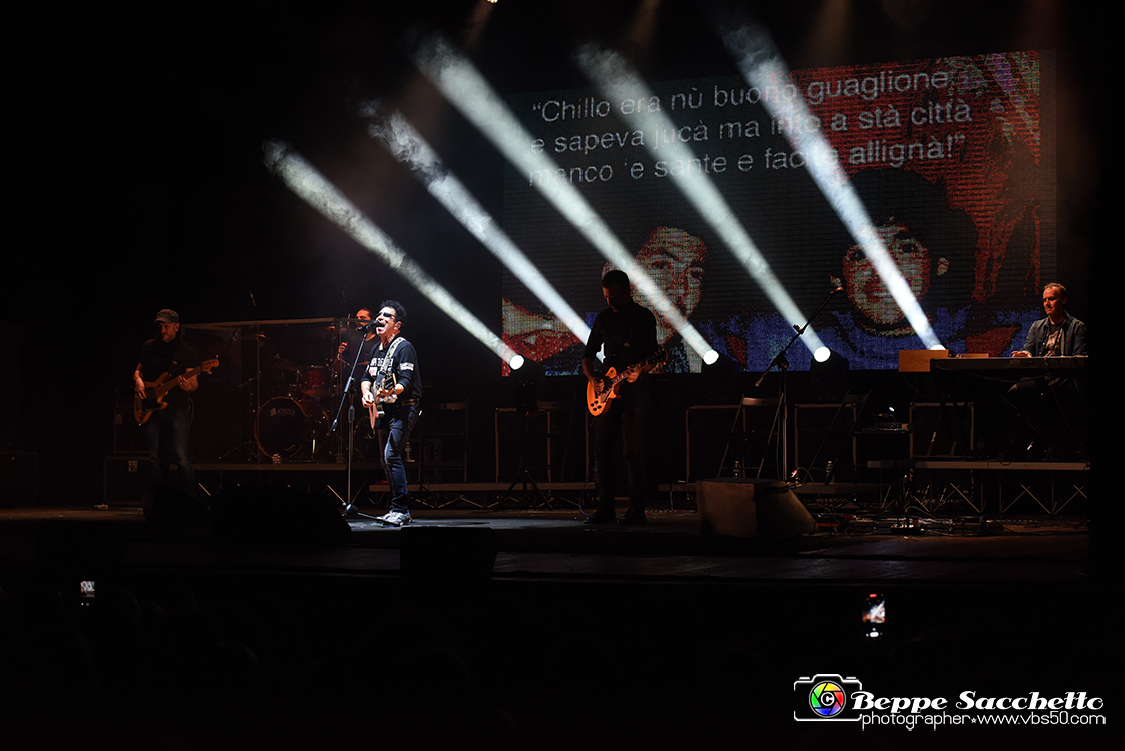 VBS_4196 - Concerto Edoardo Bennato - Peter Pan Rock 'n' Roll Tour.jpg